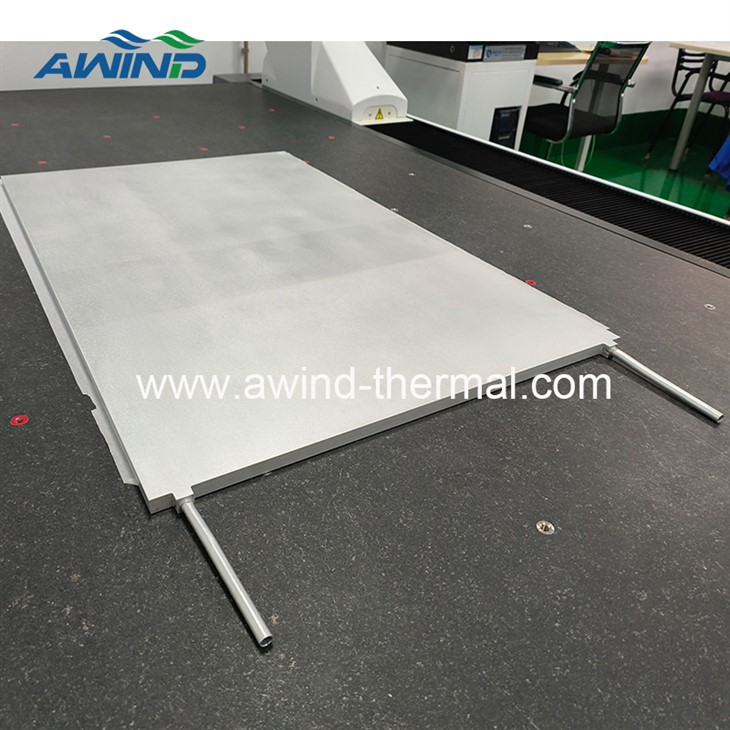 Awind liquid cooling plate